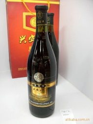 興安莊園野生藍莓酒禮盒 商務贈禮的優(yōu)雅選擇